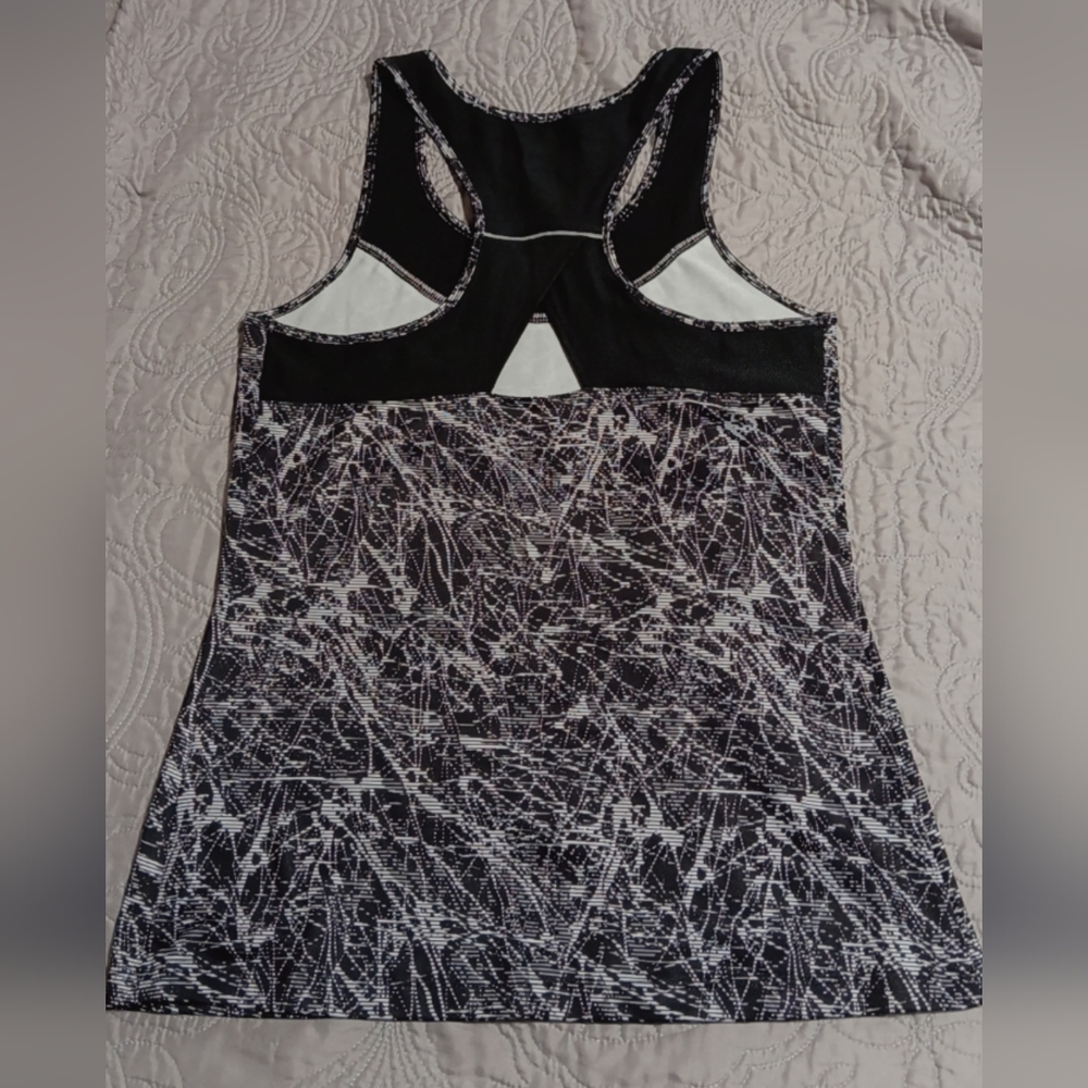 sports shirt